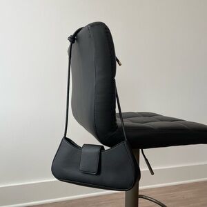 Elegant Black Shoulder Bag